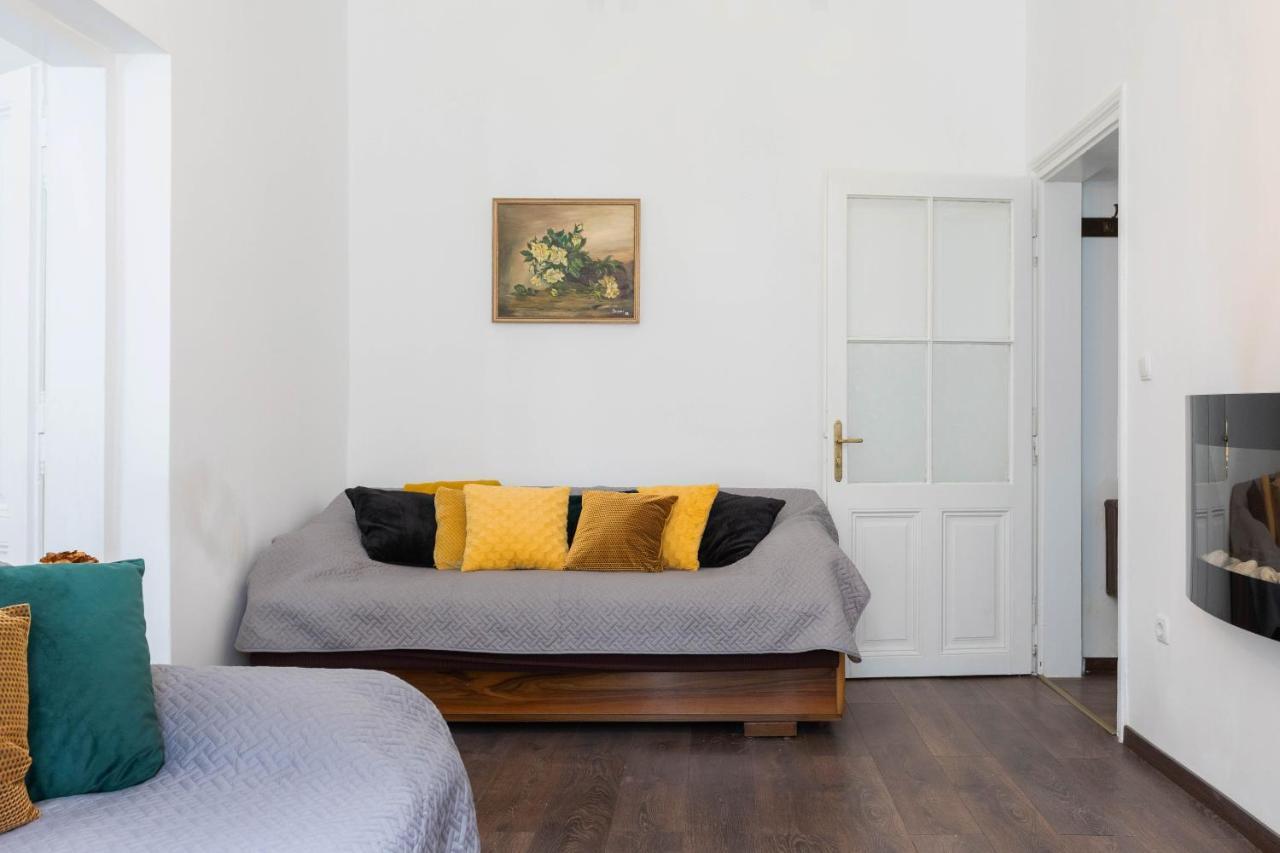 Cozy And Bright 1Bdr Apartment In The City Center! Zagreb Exterior foto